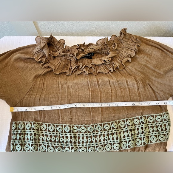 URBAN MANGO Embroidered Embellished Blouse - Picture 5 of 5